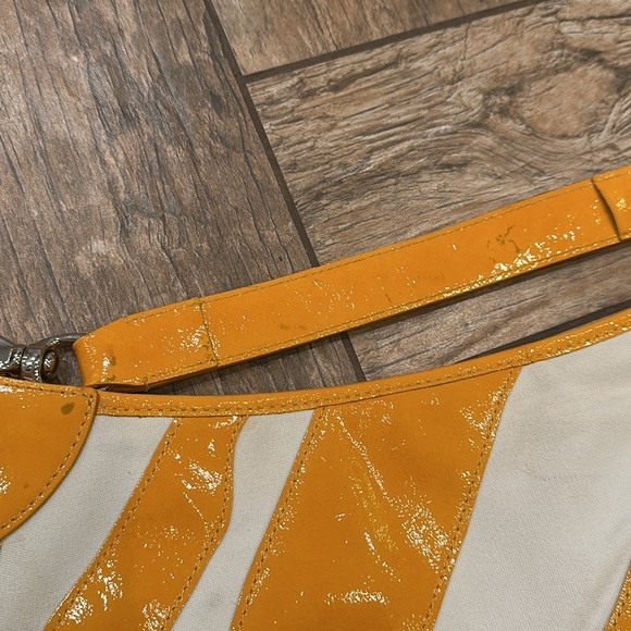 Dooney & Bourke orange white zebra canvas Hobo bag - Picture 6 of 11